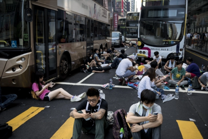 سکونت در کف خیابان در طی جنبش چتری هنگ کنگ