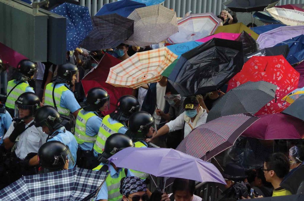 سرکوب شدید در طی جنبش چتری هنگ کنگ و اشغال بزرگراه هارکورت