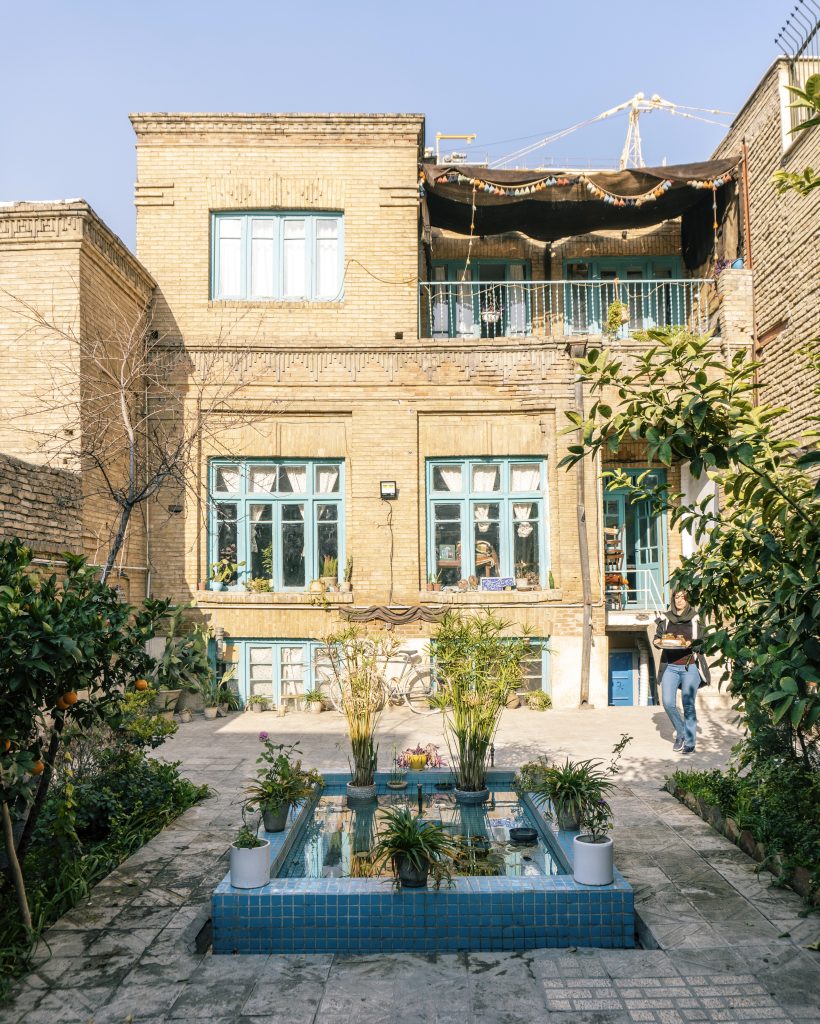خانه عشایر ایران (خانه نومد) در محله‌ی سنگلج